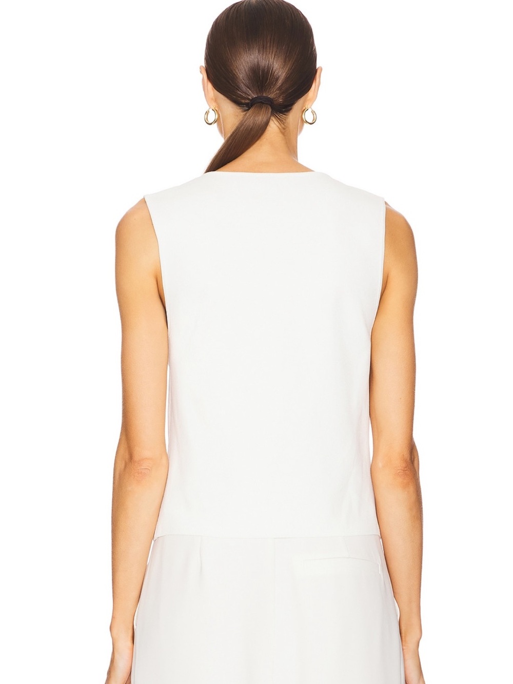 L'Academie White V-Neck Buttoned Sleeveless Sweater Vest - Picture 3 of 5